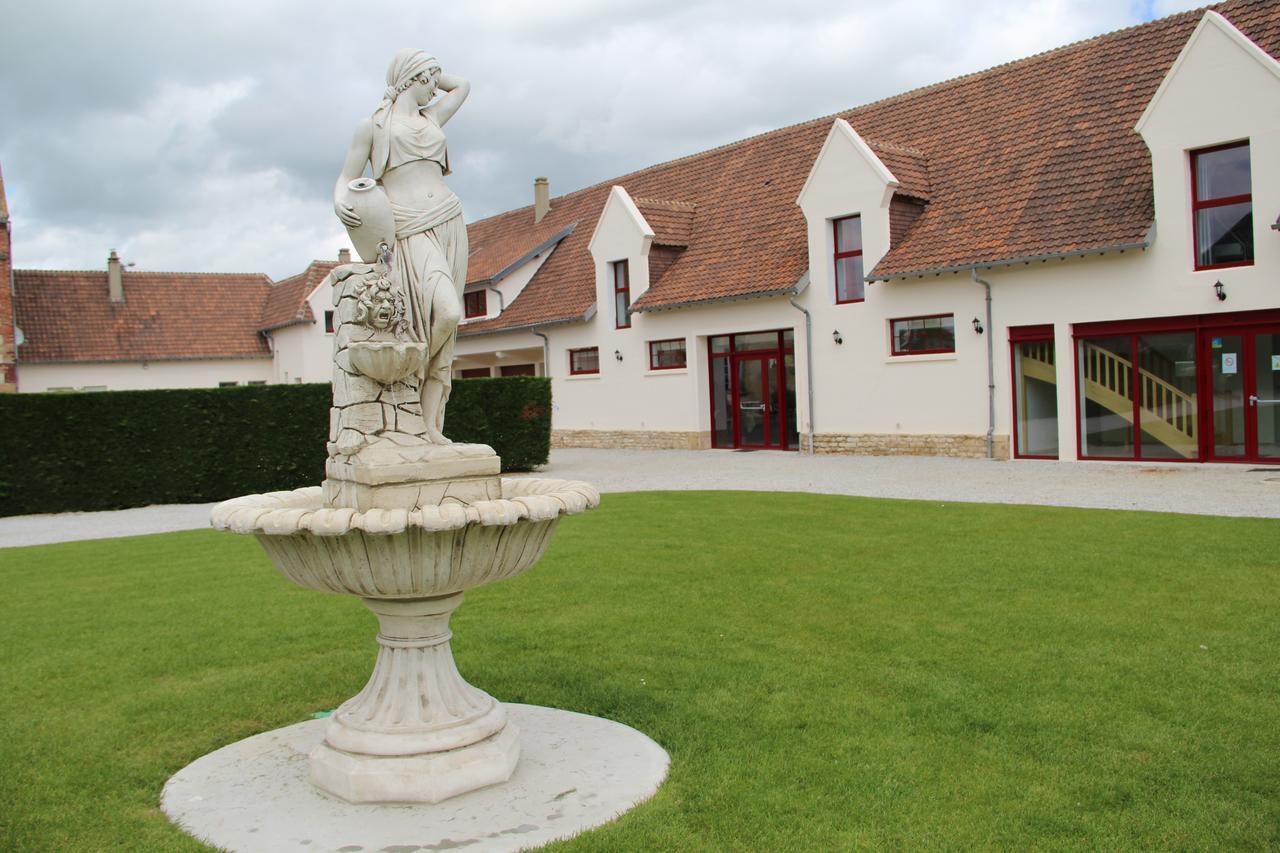 Отель Domaine De Soignolles Экстерьер фото