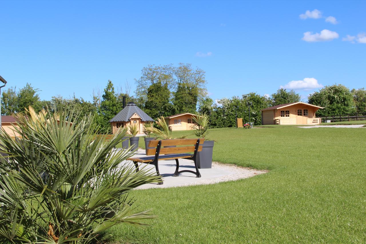 Отель Domaine De Soignolles Экстерьер фото